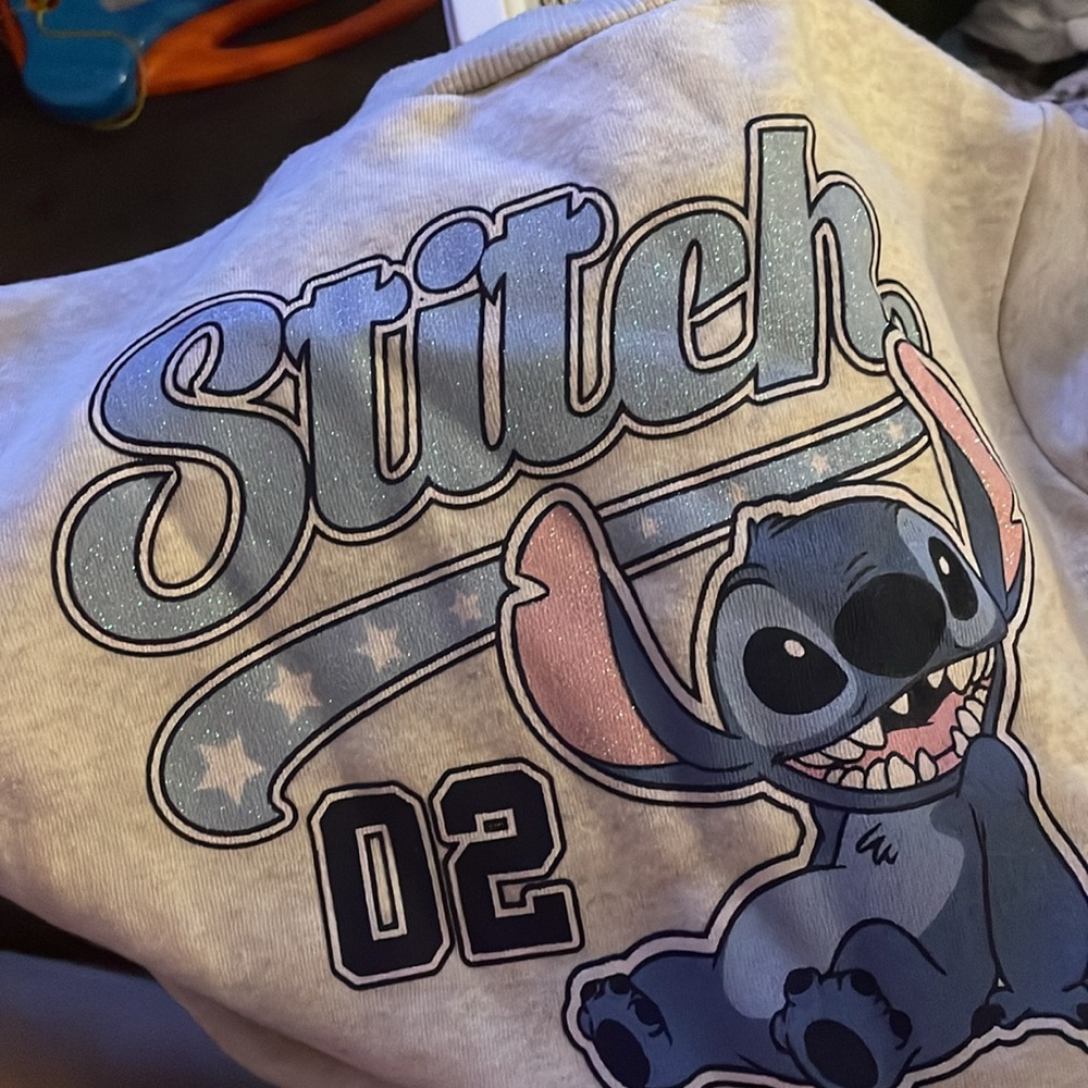 STITCH Character graphic pullover🩵 - Picture 6 of 6